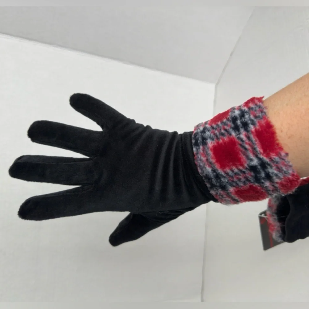 Sprigs Faux fur Cuff Velvet texting Black and Red Plaid Gloves one size fit most